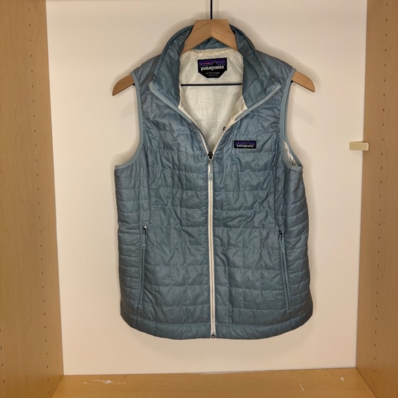 FLAWLESS Patagonia Nano Puff Vest Blue STY84247 Women’s Medium - Picture 2 of 6